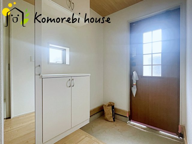 桶川市加納6期　新築一戸建て　グラファーレ　26の玄関|7/31　撮影済み