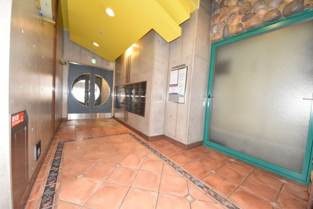 ル・パピヨンIIのエントランス