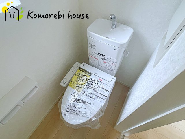 白岡市小久喜　第14　新築一戸建て　クレイドルガーデン　02のトイレ|7/19　撮影済み