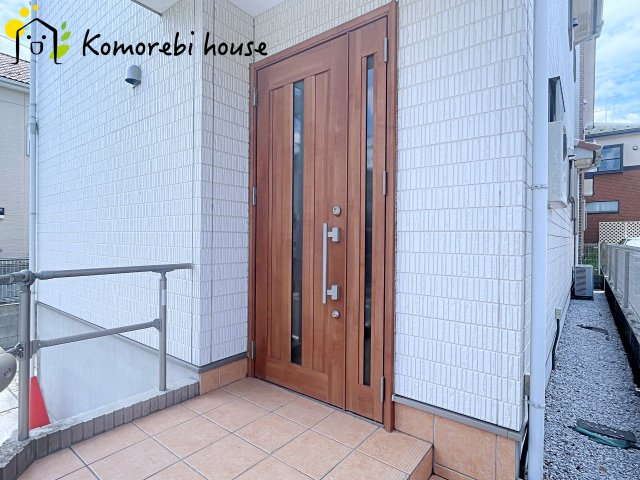 白岡市西3丁目 中古戸建ての玄関|6/3　撮影済み