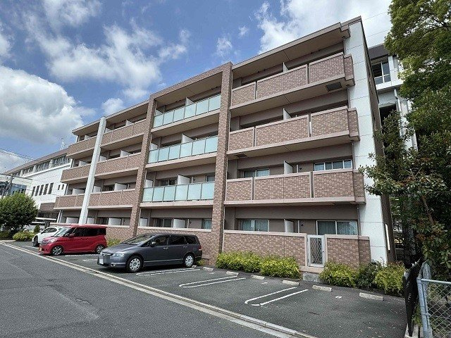 フォルトゥーナ・タワラヤ