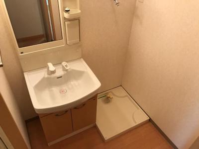 【洗面所】 | フローリィ・パルク・ヴィーブル | カゴも置きやすい洗面所