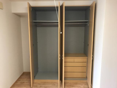 【収納】 | フローリィ・パルク・ヴィーブル | リビングの大きなクローゼット