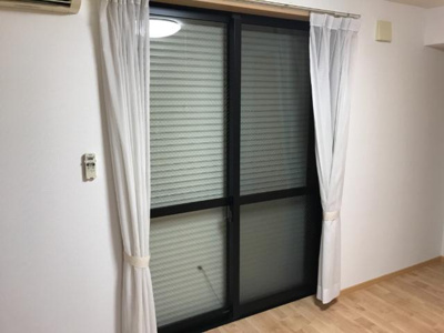 【内装】 | フローリィ・パルク・ヴィーブル | シャッター付きで防音・防犯性アップ