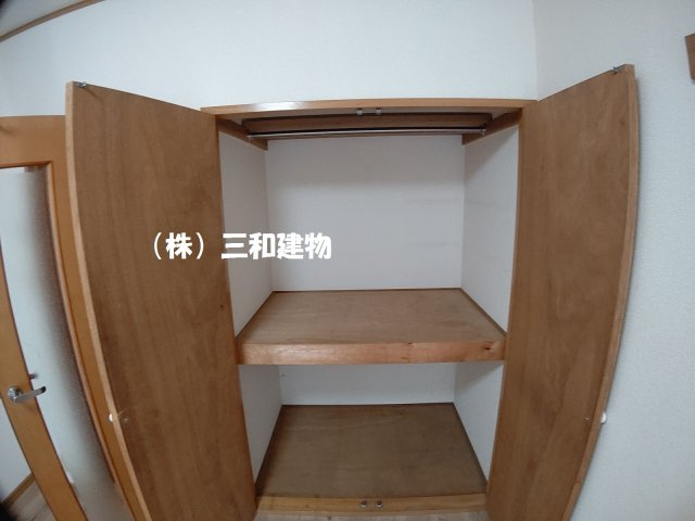 ホープハイツＥ棟の収納