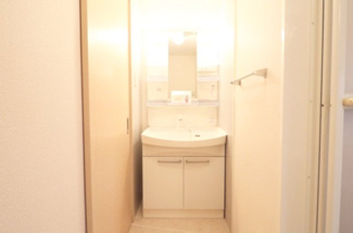 【洗面所】 | シャルマンB