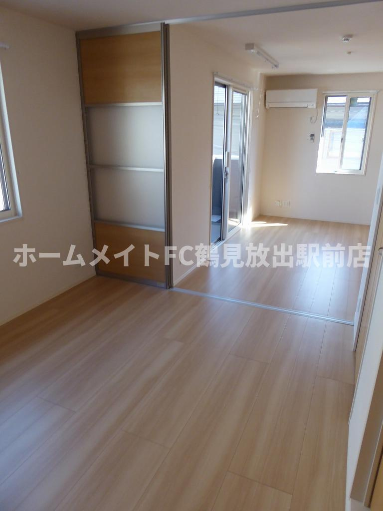 大阪市城東区諏訪１丁目のアパートの洋室