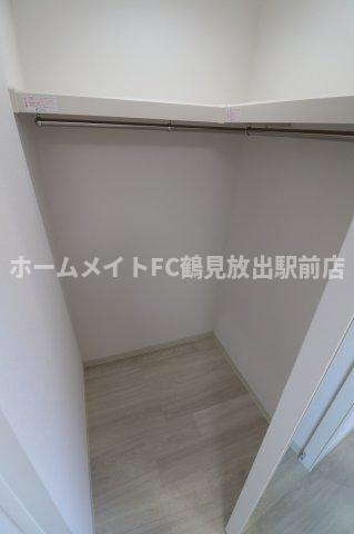 大阪市鶴見区茨田大宮４丁目のアパートの収納