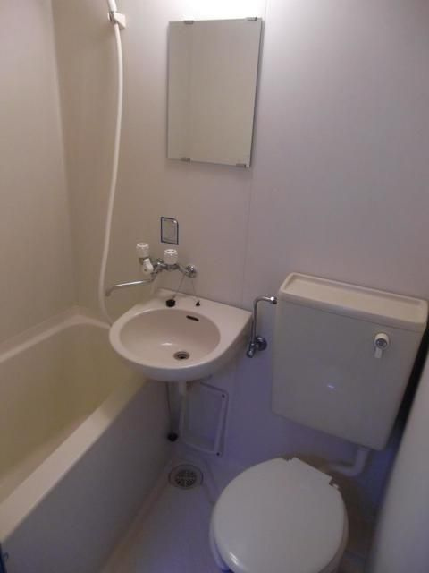 シティハイム向台の浴室