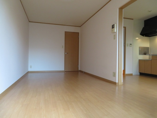 グランパルクAの居間・リビング