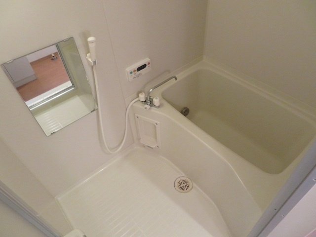 グランパルクAの浴室