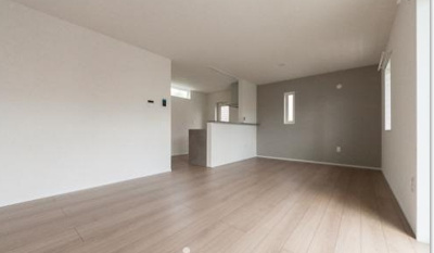 【居間・リビング】 | 永隈貸家