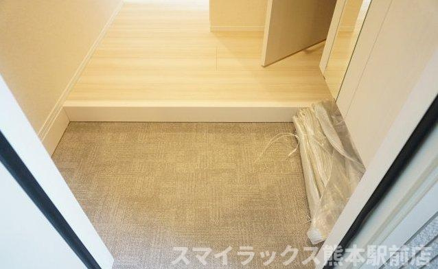 ef三番館の玄関