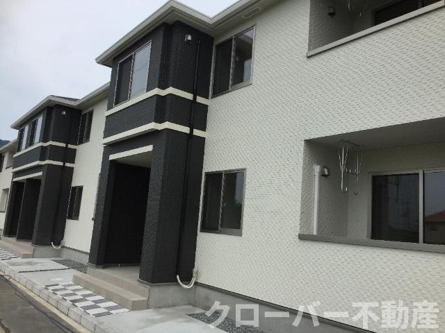 メゾン・クワトロの外観|外観写真（昼）