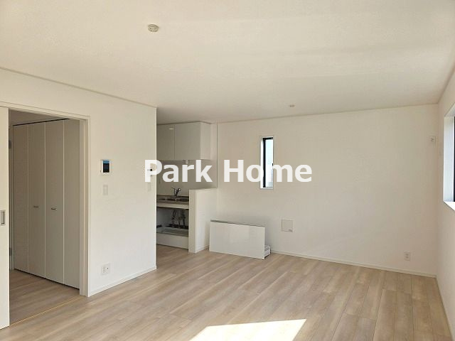 高知市旭天神町 第1-2号棟　新築戸建ての居間・リビング|２F:15.7LDK