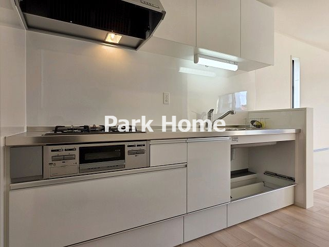 高知市旭天神町 第1-2号棟　新築戸建てのキッチン