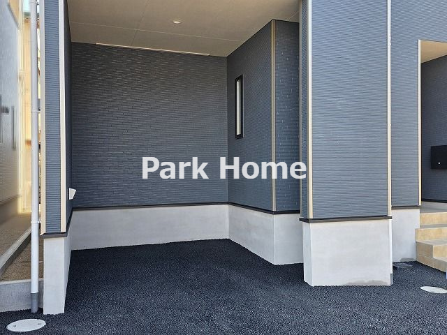 高知市旭天神町 第1-2号棟　新築戸建ての駐車場|車庫