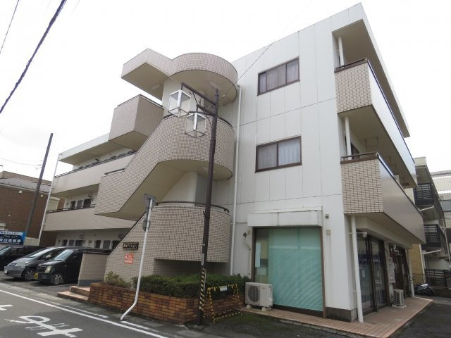関谷マンションの外観