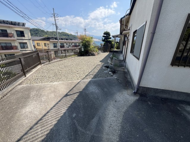錦町貸家の駐車場