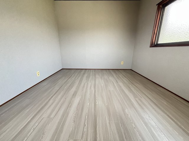 錦町貸家の洋室