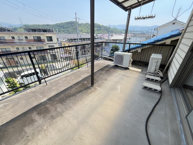 錦町貸家のバルコニー