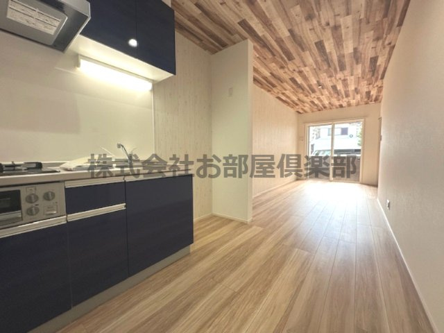 BRAVE BASE REA Ⅱの居間・リビング|使いやすい居間です