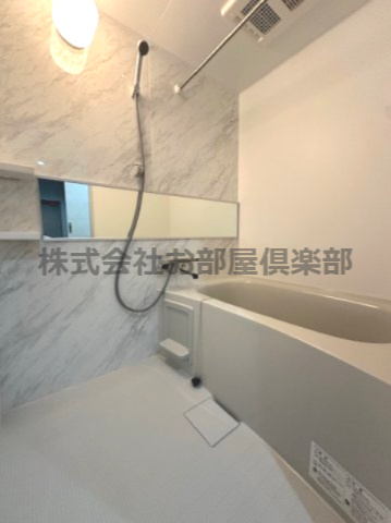 BRAVE BASE REA Ⅱの浴室|落ち着いた空間のお風呂です