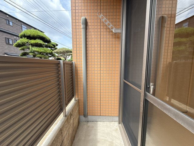 ファミール伊伝居のバルコニー