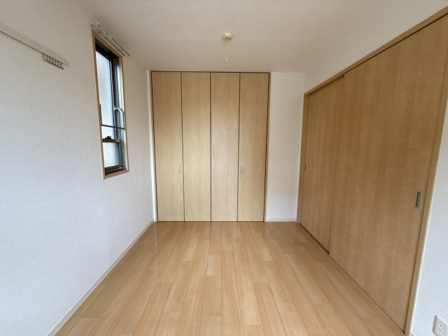 ファミール伊伝居の寝室