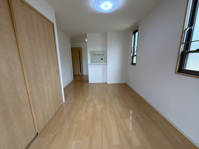 ファミール伊伝居の居間・リビング