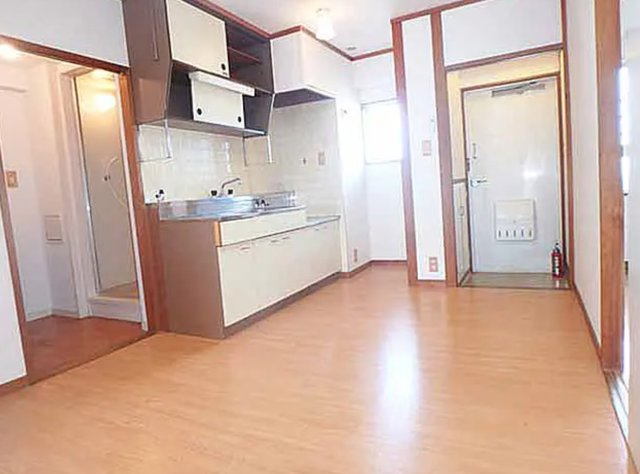 【三重県】松坂市　１棟収益マンション　「東松坂駅」徒歩５分　「利回り19.24％！」のキッチン