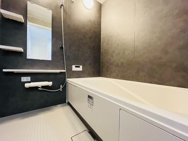 東海市富木島町伏見3丁目15-16『仲介手数料無料』新築戸建ての浴室