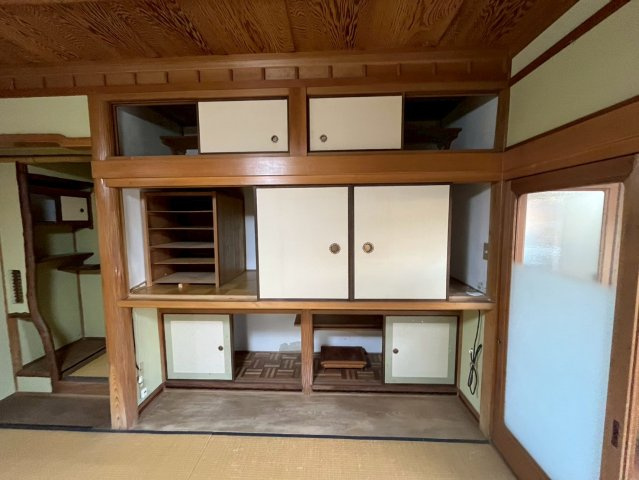 摂津戸建の内装