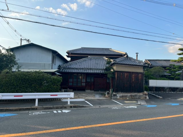 摂津戸建の外観