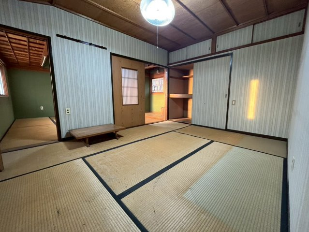 摂津戸建の洋室