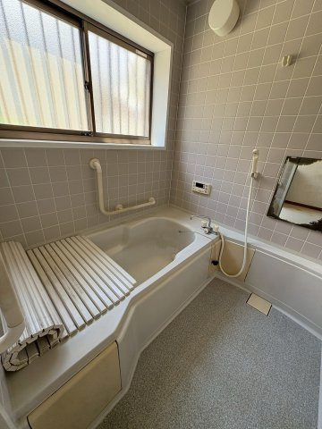 点野5丁目　中古一戸建ての浴室|オートバス
■物件内覧・資金計画相談・住宅ローン相談、リフォーム相談、お問合せ受付中■
※当日・翌日のご内覧、ご相談はお電話でのお問合せがスムーズです！