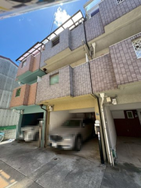 点野5丁目　中古一戸建ての駐車場|■物件内覧・資金計画相談・住宅ローン相談、リフォーム相談、お問合せ受付中■
※当日・翌日のご内覧、ご相談はお電話でのお問合せがスムーズです！