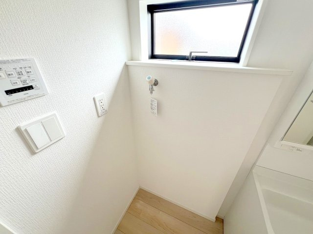 武蔵村山市中原4丁目新築戸建て　全9棟のランドリースペース