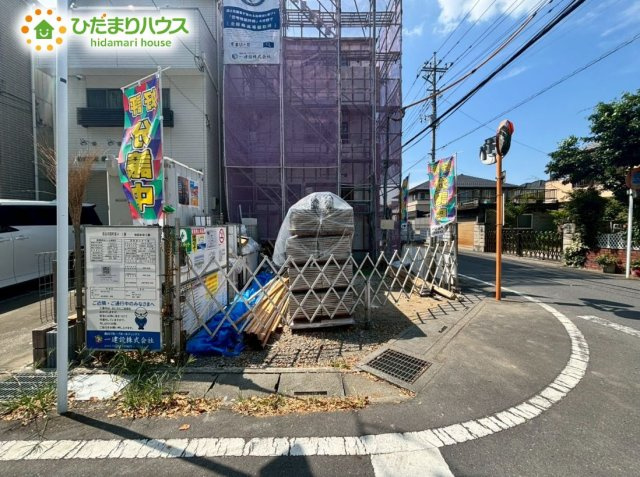 熊谷市河原町　第4　新築一戸建て　リーブルガーデン　01の駐車場