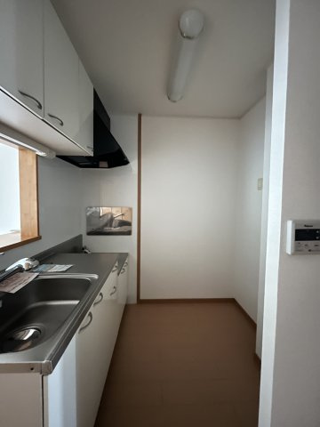 サンリットのキッチン|イメージ102号室の写真（反転あり）