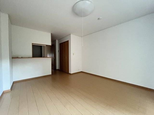 サンリットの収納|イメージ102号室の写真（反転あり）