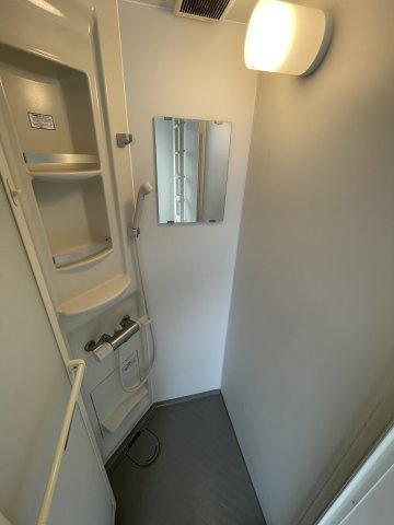 アズール東長崎のシャワールーム