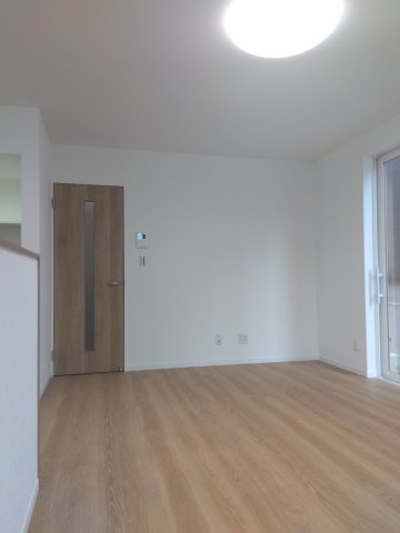 【建売】間もなく完成！八戸市根城の居間・リビング