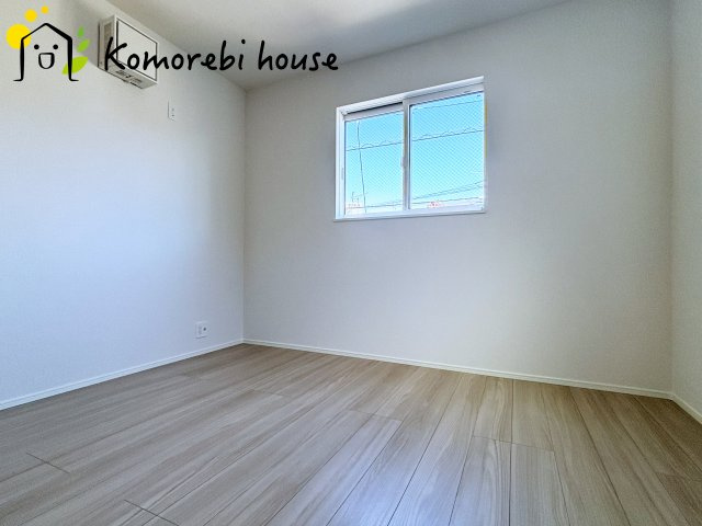 さいたま市西区三橋　第1期　新築一戸建て　リナージュ　01の子供部屋|直射日光が当たらず安定した優しい光が得られます