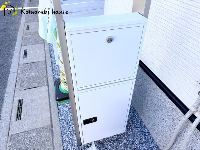 さいたま市西区三橋　第1期　新築一戸建て　リナージュ　01のその他|宅配ボックスがあるので宅配時間を気にせずお出かけできます