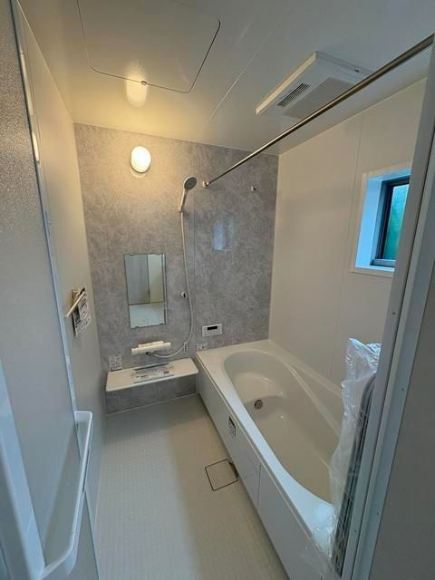 Ｓｕｍａｉ－ｔｏ船橋市薬円台０１の浴室