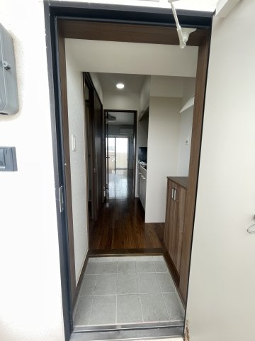 ゲンズ照屋の玄関