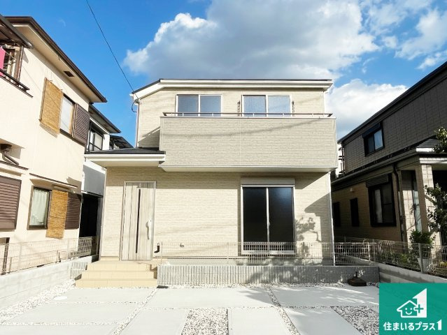 枚方市渚栄町　第4期　新築一戸建ての外観|安心の10年保証！外観を美しく保ち、雨水で汚れを落とします！気になることがありましたら、お気軽にお問い合わせください！