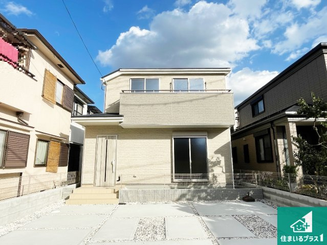 枚方市渚栄町　第4期　新築一戸建ての外観|安心の10年保証！外観を美しく保ち、雨水で汚れを落とします！気になることがありましたら、お気軽にお問い合わせください！