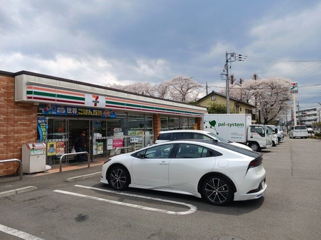 カリーノⅧの周辺